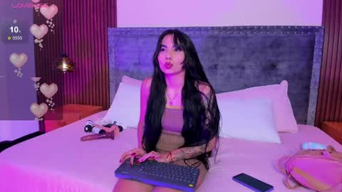 Snapshot of jade_scarllet chatting on May 2026 04:29:01 AM karlla scarlet online show from May 2026 04:29:01 AM