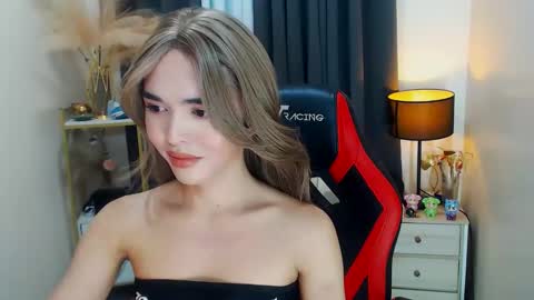 Snapshot of jade_the_vergin02 chatting on November 2025 10:30:01 PM Adriana online show from November 2025 10:30:01 PM