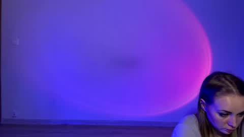 Snapshot of jadebabybloom chatting on November 2025 08:19:02 PM bbbloom online show from November 2025 08:19:02 PM