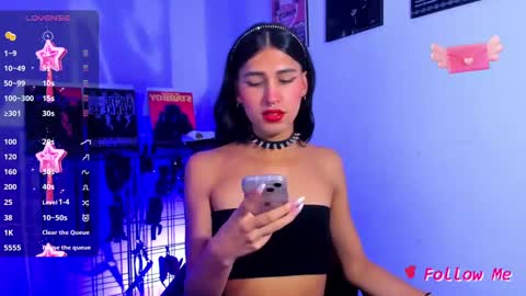 Jade Benett online show from February 2025 12:20:01 PM