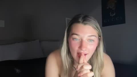 Snapshot of jadejamessecret chatting on June 2026 05:12:01 AM Jade james online show from June 2026 05:12:01 AM