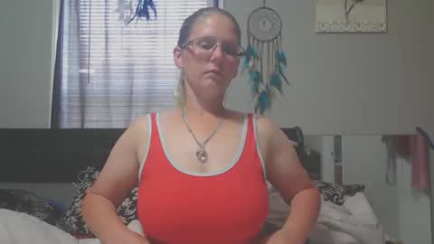 JadeLuv online show from April 2026 04:33:02 PM