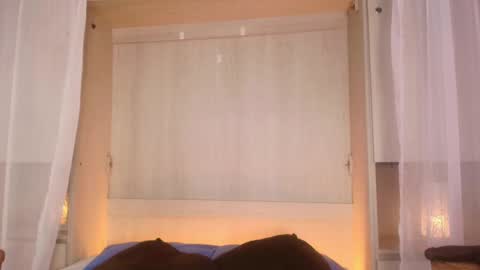 JADE online show from September 2025 08:56:01 PM