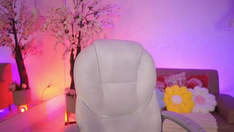 Jade Summer online show from April 2026 11:40:02 AM