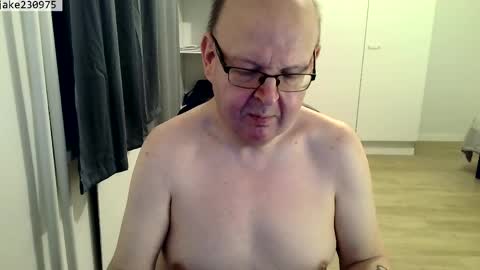 Jake2309 online show from April 2026 07:58:01 PM