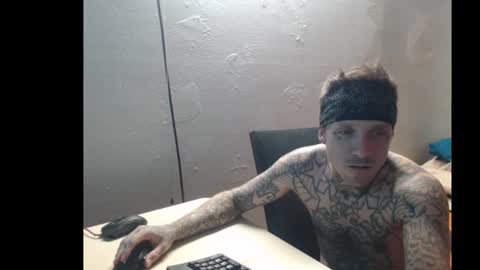 showingitoff online show from October 2025 12:41:02 AM