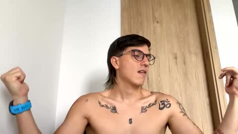 Snapshot of jake_boersma chatting on January 2025 09:06:01 PM JAKE BOO online show from January 2025 09:06:01 PM