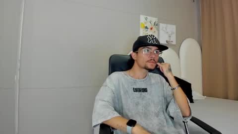 Jake  online show from June 2026 07:25:01 PM