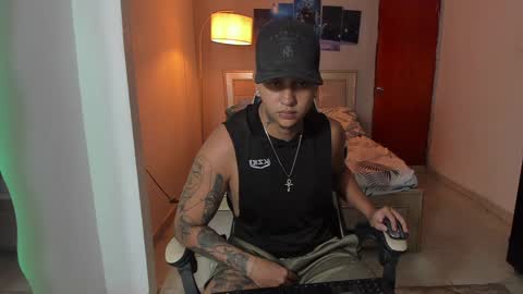 Snapshot of jake_pons chatting on December 2024 04:36:01 PM Jake Pons online show from December 2024 04:36:01 PM