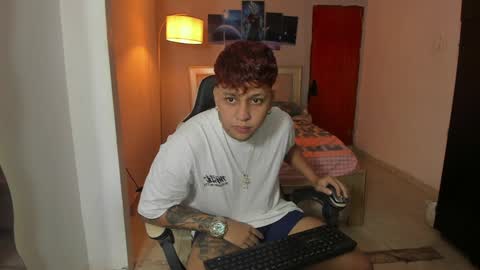 Snapshot of jake_pons chatting on December 2024 10:36:02 AM Jake Pons online show from December 2024 10:36:02 AM