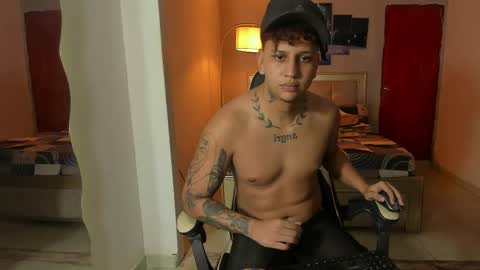 Snapshot of jake_pons chatting on February 2025 04:29:01 AM Jake Pons online show from February 2025 04:29:01 AM