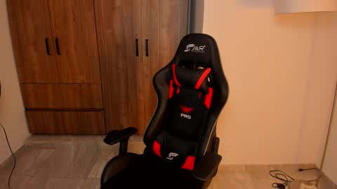 Snapshot of jake_pons chatting on September 2025 03:52:01 AM Jake Pons online show from September 2025 03:52:01 AM