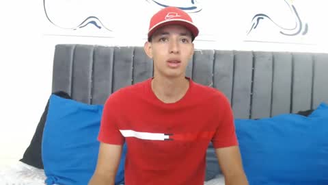 Snapshot of jake_shadow14 chatting on March 2025 01:36:01 PM Hi guys im new 3 online show from March 2025 01:36:01 PM