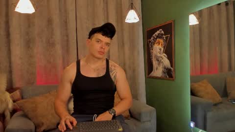 Snapshot of jakee_tyler chatting on June 2026 06:25:02 PM Jake Tyler online show from June 2026 06:25:02 PM