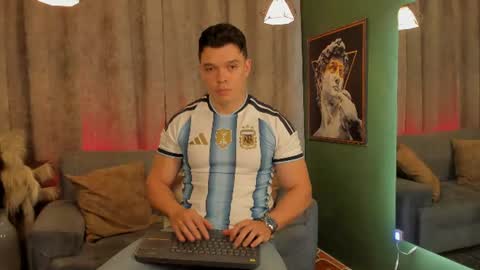 Snapshot of jakee_tyler chatting on July 2026 06:10:01 PM Jake Tyler online show from July 2026 06:10:01 PM