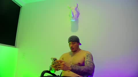 jakestone_1 online show from April 2026 12:46:02 AM