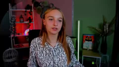 Jakline online show from September 2025 07:36:01 PM