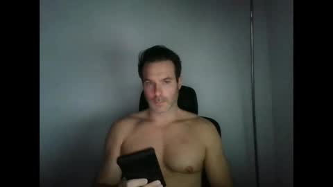 Snapshot of jam3s5959 chatting on February 2025 10:02:02 PM jam3s5959 online show from February 2025 10:02:02 PM