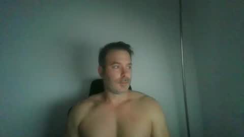 Snapshot of jam3s5959 chatting on May 2026 10:09:01 AM jam3s5959 online show from May 2026 10:09:01 AM