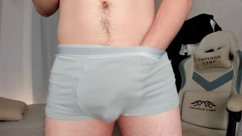Snapshot of jame_flow chatting on May 2026 08:06:02 PM Hey there Im Jame online show from May 2026 08:06:02 PM