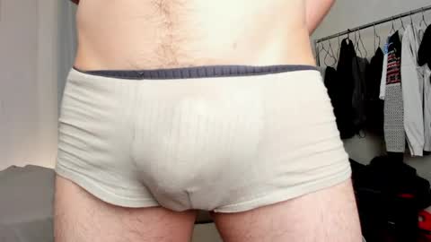 Snapshot of jame_flow chatting on May 2026 08:37:02 PM Hey there Im Jame online show from May 2026 08:37:02 PM