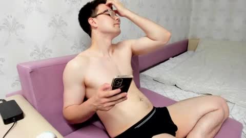 Snapshot of jame_flow chatting on July 2026 07:42:01 PM Hey there Im Jame online show from July 2026 07:42:01 PM