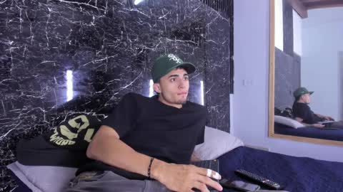 Snapshot of james_06_ chatting on April 2026 11:15:02 AM james_06_ online show from April 2026 11:15:02 AM