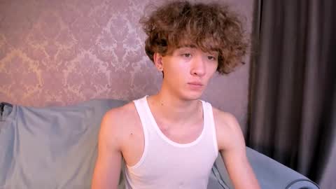 james_colleman online show from November 2025 07:54:01 PM