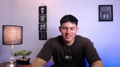 james_cr online show from November 2025 01:15:01 AM