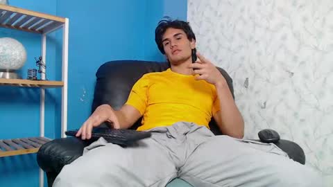 james_morrisonm online show from April 2026 01:39:02 PM