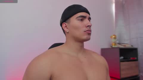 James Gray online show from November 2025 06:56:02 PM