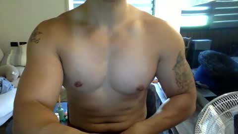 jamesmo820913 online show from October 2025 03:28:02 AM