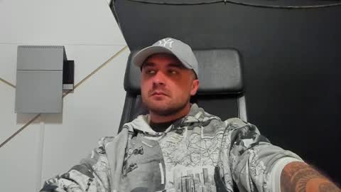 Snapshot of jamesmyersx chatting on June 2026 04:14:02 AM JamesMyers online show from June 2026 04:14:02 AM