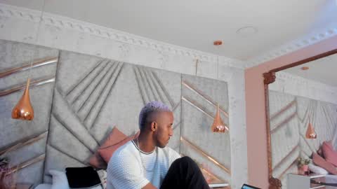 James  online show from February 2025 05:08:01 PM