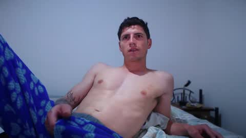 Snapshot of jamesss____ chatting on February 2025 02:30:01 AM jamesss____ online show from February 2025 02:30:01 AM