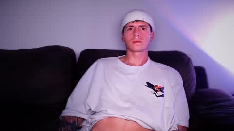 Snapshot of jamesss____ chatting on March 2025 03:11:01 AM jamesss____ online show from March 2025 03:11:01 AM