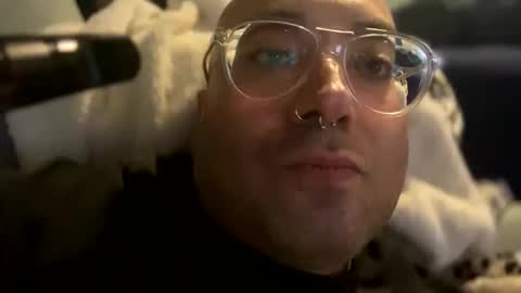 jamie19905 online show from October 2025 02:01:02 AM