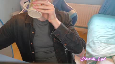Jamie online show from February 2025 12:01:02 PM