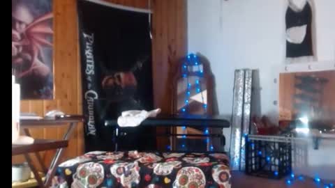 Snapshot of jamiebottoms chatting on March 2026 12:27:02 PM Jamie Bottoms online show from March 2026 12:27:02 PM