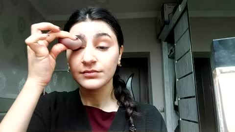 Niki online show from May 2026 10:20:02 AM