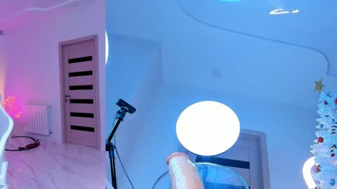 Jenia online show from December 2024 04:03:02 AM