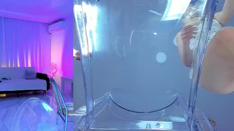 Jenia online show from February 2025 04:52:01 AM