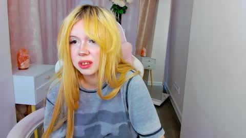 Snapshot of jane_halll chatting on May 2026 01:14:01 AM Jane online show from May 2026 01:14:01 AM
