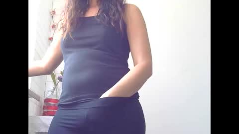 Snapshot of janehotmilf chatting on June 2026 12:22:02 PM janehotmilf online show from June 2026 12:22:02 PM
