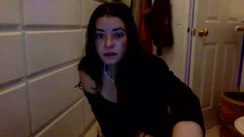 janicepepper online show from December 2024 01:17:02 PM