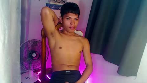 janlloyd04 online show from March 2026 05:04:02 AM