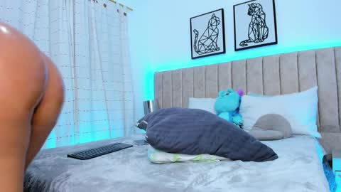 Jane online show from February 2025 01:00:02 PM