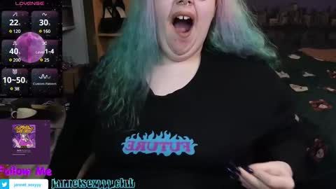 Snapshot of jannet_star chatting on December 2024 04:39:01 AM Jannet online show from December 2024 04:39:01 AM