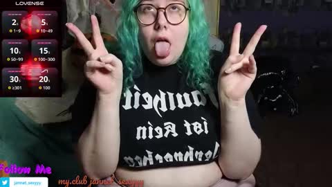 Snapshot of jannet_star chatting on October 2025 02:42:02 PM Jannet online show from October 2025 02:42:02 PM