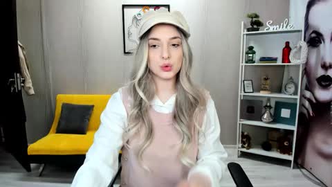 JaquelinLaurent online show from September 2025 06:08:02 PM